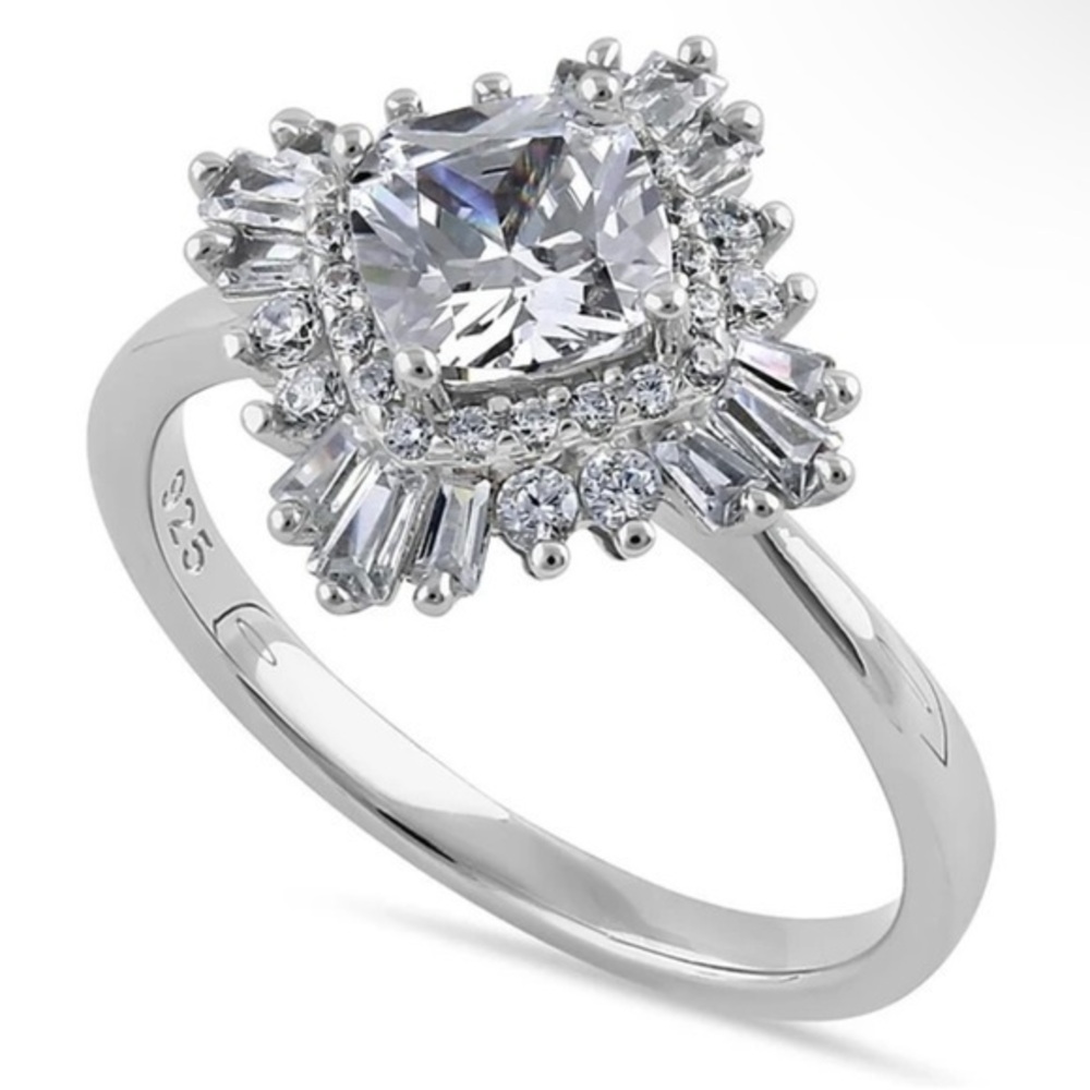 925 Sterling Silver Gorgeous Cushion Halo Clear Cubic Zirconia Engagement Ring
